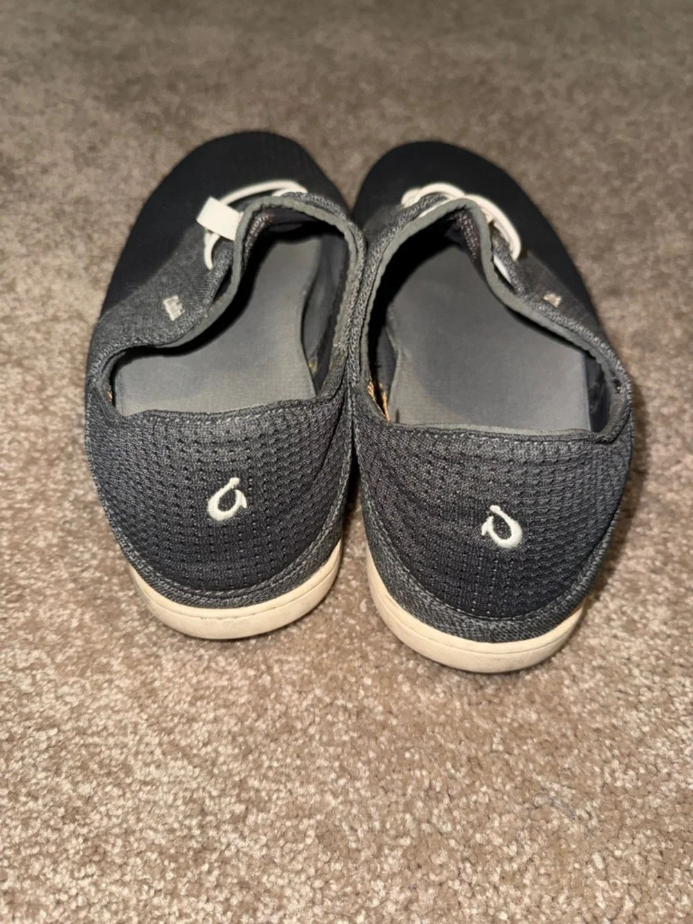 Olukai Nohea Moku Sneakers - size 11